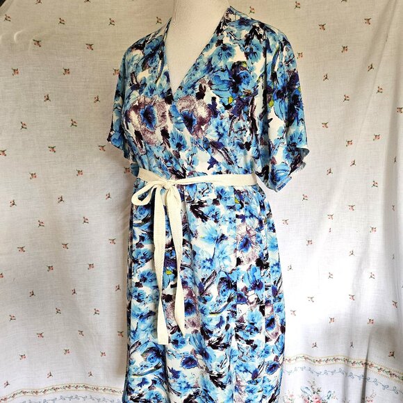 Sz L to XL Kimono Sleeve Wrap Dress Blue Floral NEW - Picture 5 of 12